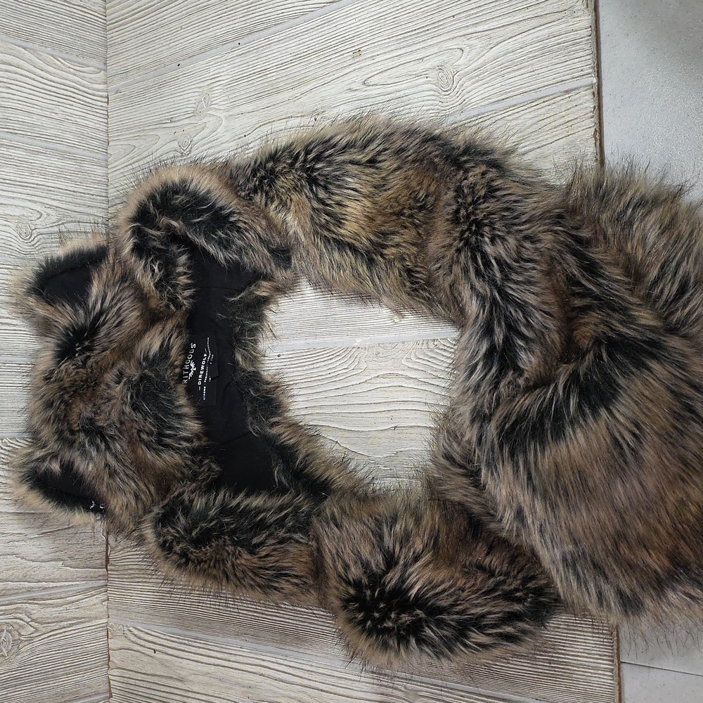 Spirithoods Dire Wolf Faux Fur Hood Adult One Size - Picture 12 of 12